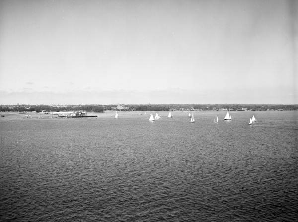 1955 aerial of Pinellas County during the Saint Petersburg-Havana Yacht Race