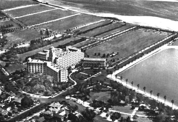 Aerial view of the Vinoy Park Hotel and surrounding St. Petersburg, 1920